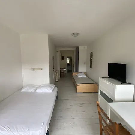 Cosy En Coeur De La Roche-posay, Proche Thermes, Wi-fi, Laverie, Equipe - Fr-1-541-84 라로슈포세이