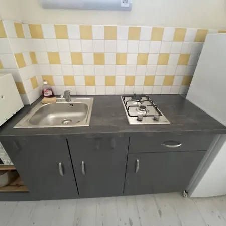 Cosy En Coeur De La Roche-posay, Proche Thermes, Wi-fi, Laverie, Equipe - Fr-1-541-84 아파트